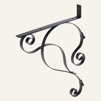 Iron Bracket | Black